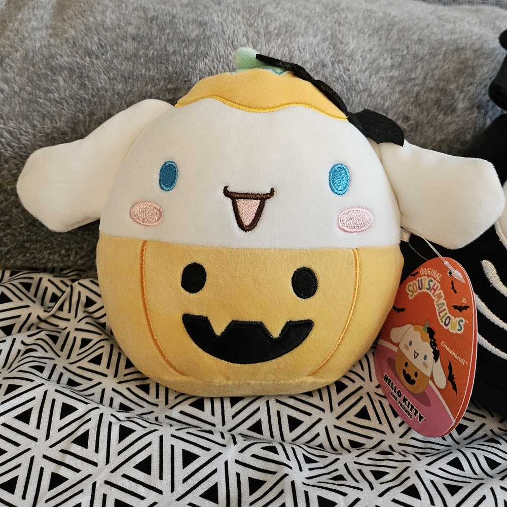 🆕️ Kuromi & Cinnamoroll Squishmallow! Set of 2